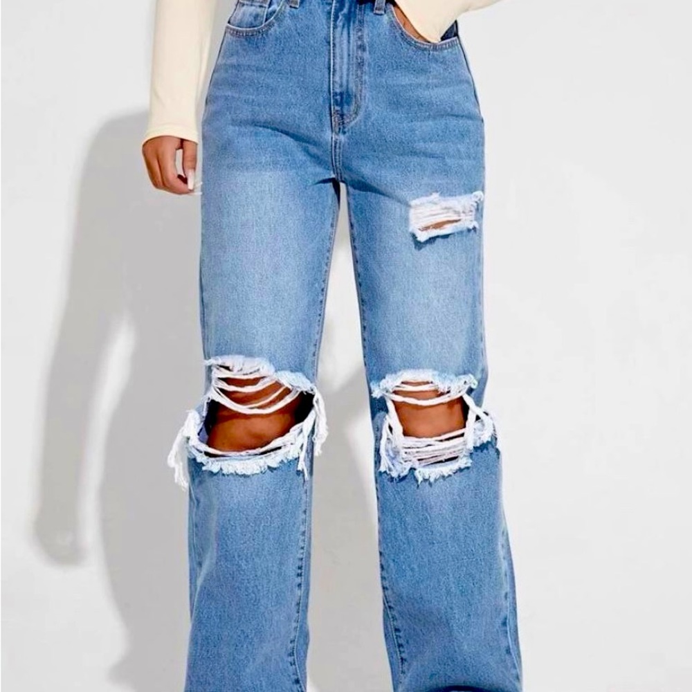 Over size ripped boyfriend Jeans